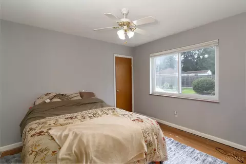 Bedroom - 1631 Marilyn Ln, Cincinnati, OH 45231 photo 1 of 4