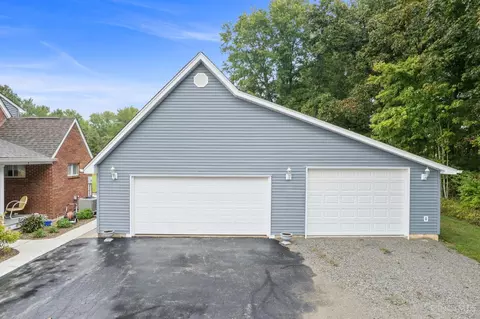 Exterior - 7706 Gardner Rd, Georgetown, OH 45121 photo 8 of 11