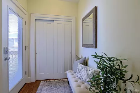 Entry Way - 3004 Springer Ave, Cincinnati, OH 45208 photo 4 of 4