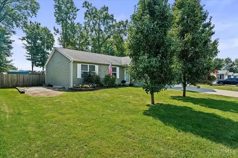 Exterior - 531 Mill St, Blanchester, OH 45107 photo 9 of 10