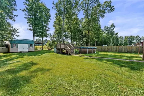 Exterior - 531 Mill St, Blanchester, OH 45107 photo 2 of 10