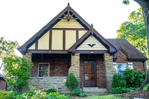 5923 Beacraft Ave, Cincinnati, OH 45213