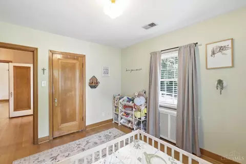 Bedroom - 5596 Sidney Rd, Cincinnati, OH 45238 photo 5 of 5