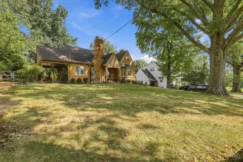 Exterior - 5596 Sidney Rd, Cincinnati, OH 45238 photo 1 of 12