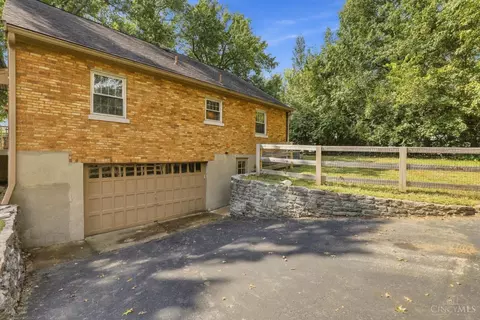 Exterior - 5596 Sidney Rd, Cincinnati, OH 45238 photo 6 of 12