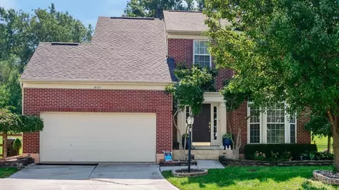 8200 Vadith Ct, West Chester, OH 45069