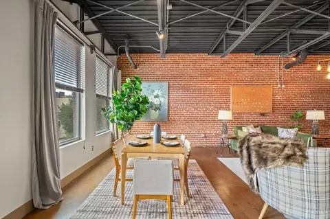 Dining - 512 Reading Rd, Cincinnati, OH 45202 photo 1 of 3