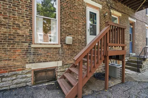 Exterior - 116 Parker St, Cincinnati, OH 45219 photo 5 of 13
