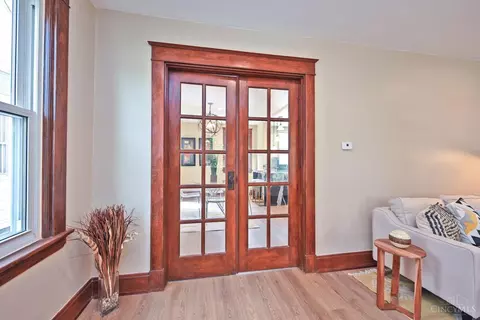 Entry Way - 3417 Algona Pl, Cincinnati, OH 45207 photo 1 of 6