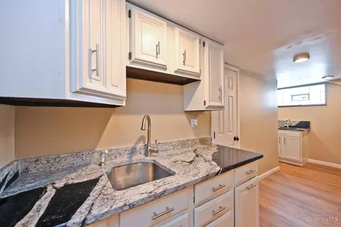 Kitchen - 3417 Algona Pl, Cincinnati, OH 45207 photo 9 of 9