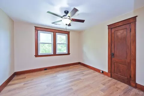 Bedroom - 3417 Algona Pl, Cincinnati, OH 45207 photo 1 of 7