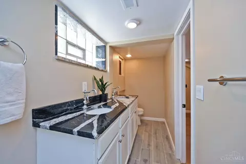 Bath - 3417 Algona Pl, Cincinnati, OH 45207 photo 6 of 6