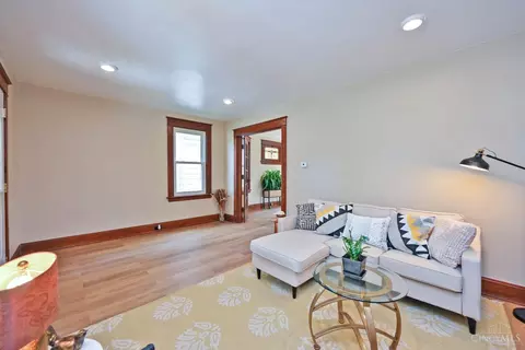 Living - 3417 Algona Pl, Cincinnati, OH 45207 photo 4 of 4