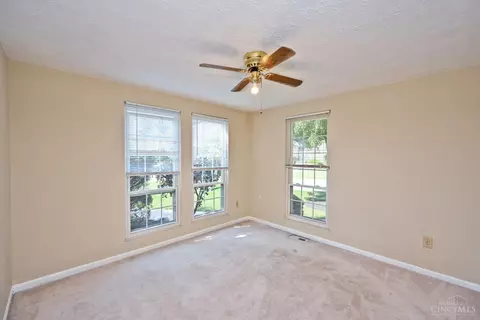 Bedroom - 8081 Hetz Dr, Cincinnati, OH 45242 photo 1 of 5