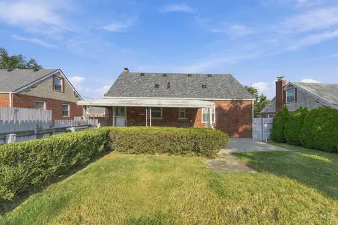 Exterior - 8532 Darnell Ave, Cincinnati, OH 45236 photo 10 of 10