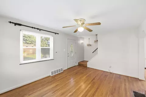 Living - 8532 Darnell Ave, Cincinnati, OH 45236 photo 4 of 4