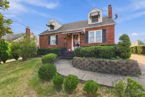 Exterior - 8532 Darnell Ave, Cincinnati, OH 45236 photo 2 of 10