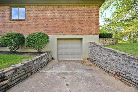 Exterior - 5474 Chancellor Ln, Morrow, OH 45152 photo 12 of 15