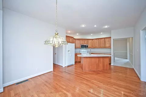 Dining - 5474 Chancellor Ln, Morrow, OH 45152 photo 2 of 2