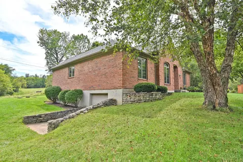 Exterior - 5474 Chancellor Ln, Morrow, OH 45152 photo 11 of 15