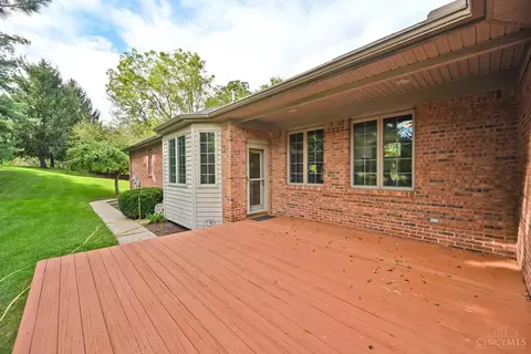 Exterior - 5474 Chancellor Ln, Morrow, OH 45152 photo 5 of 15