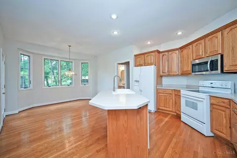 Kitchen - 5474 Chancellor Ln, Morrow, OH 45152 photo 1 of 5