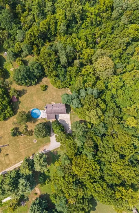 2673 St Rt 132, New Richmond, OH 45157
