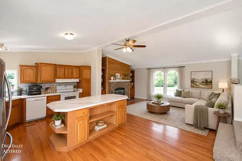 Kitchen - 2256 Dean Rd, Bethel, OH 45106 photo 2 of 3