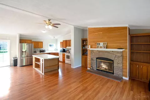 Kitchen - 2256 Dean Rd, Bethel, OH 45106 photo 1 of 3