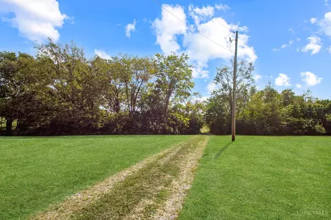 Exterior - 2256 Dean Rd, Bethel, OH 45106 photo 7 of 7