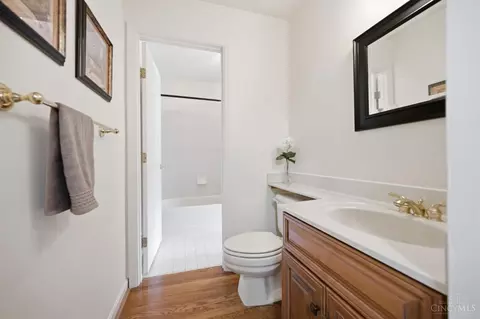 Bath - 6865 Fox Hill Ln, Cincinnati, OH 45236 photo 1 of 8