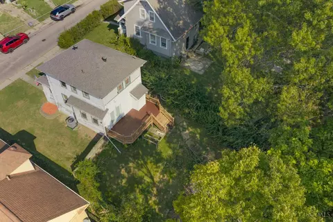 Exterior - 1706 Wyoming Ave, Cincinnati, OH 45205 photo 6 of 9