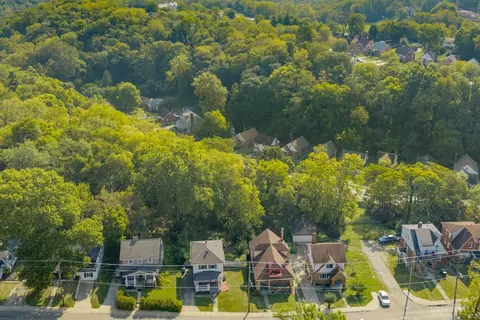 View/Area - 1706 Wyoming Ave, Cincinnati, OH 45205 photo 3 of 3