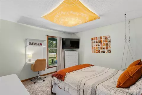 Bedroom - 3074 Quitter Rd, Williamsburg, OH 45176 photo 3 of 6