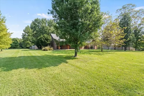 Exterior - 3074 Quitter Rd, Williamsburg, OH 45176 photo 2 of 11