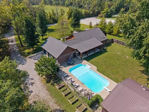 Exterior - 3074 Quitter Rd, Williamsburg, OH 45176 photo 11 of 11