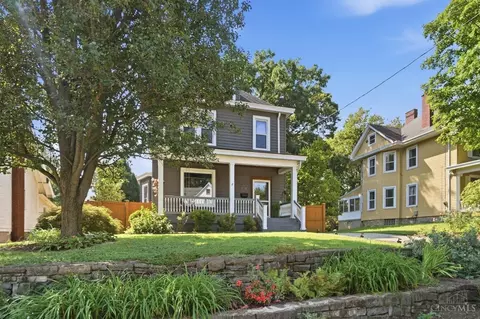 Exterior - 3133 Gloss Ave, Cincinnati, OH 45213 photo 3 of 17