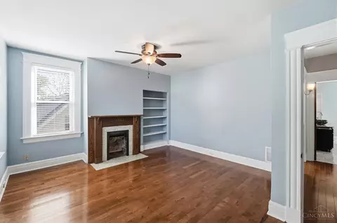 Living - 3133 Gloss Ave, Cincinnati, OH 45213 photo 13 of 14