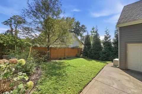 Exterior - 3133 Gloss Ave, Cincinnati, OH 45213 photo 12 of 17