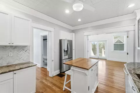 Kitchen - 3133 Gloss Ave, Cincinnati, OH 45213 photo 6 of 7
