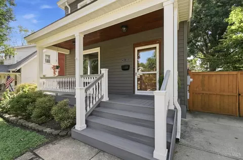 Exterior - 3133 Gloss Ave, Cincinnati, OH 45213 photo 5 of 17