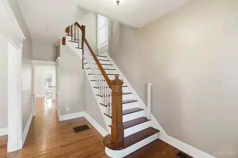 Entry Way - 3133 Gloss Ave, Cincinnati, OH 45213 photo 1 of 10