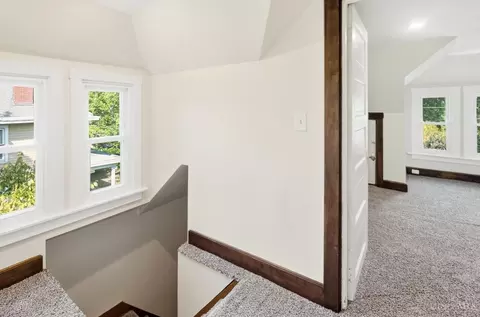 Entry Way - 3133 Gloss Ave, Cincinnati, OH 45213 photo 9 of 10