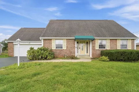 7637 Delview Dr, West Chester, OH 45069