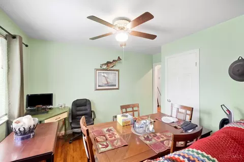 Dining - 8554 Plainfield Rd, Cincinnati, OH 45236 photo 3 of 3