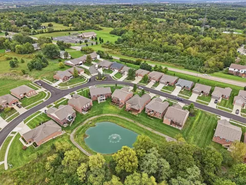 View/Area - 1940 Redbud Dr, Hamilton, OH 45013 photo 2 of 4