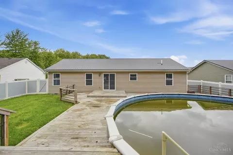 Exterior - 523 Mill St, Blanchester, OH 45107 photo 2 of 6