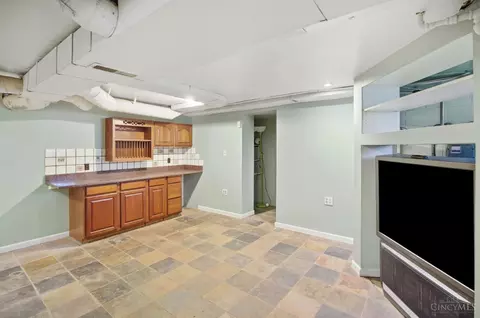 Other - 1601 Sutton Ave, Cincinnati, OH 45230 photo 10 of 15