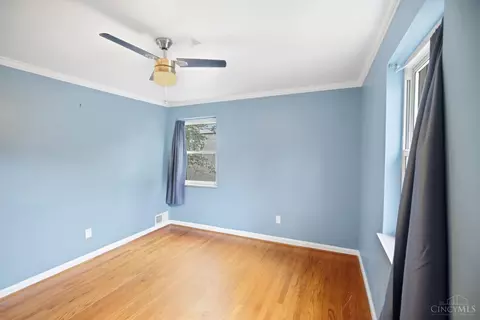 Bedroom - 1601 Sutton Ave, Cincinnati, OH 45230 photo 4 of 4