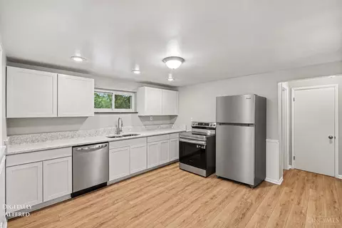 Kitchen - 218 Forest Ave, Batavia, OH 45103 photo 1 of 2